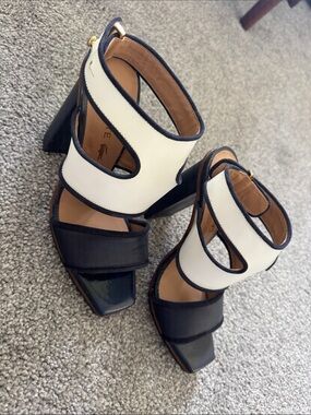 LACOSTE Women's Navy and White Block Heel Sandals